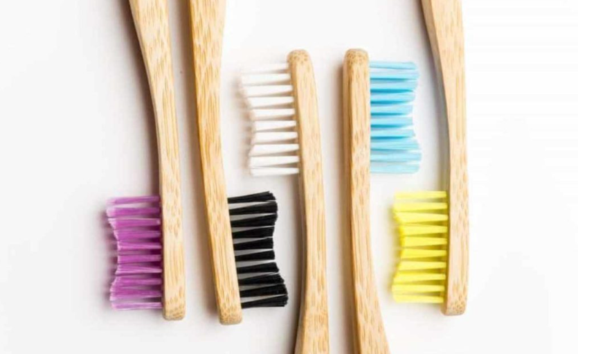 5 Ways To Stop The Plastic Toothbrush Crisis